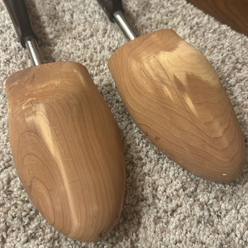 Vintage Wooden tree horns - Picture 2 of 4